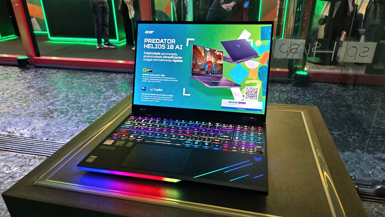 Acer-Predator-Helios-18