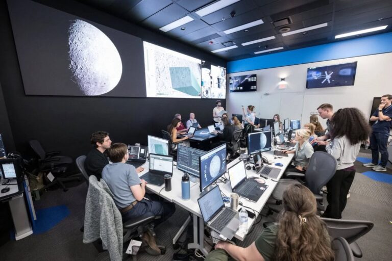 sala-de-controle-nasa-1024x683-1