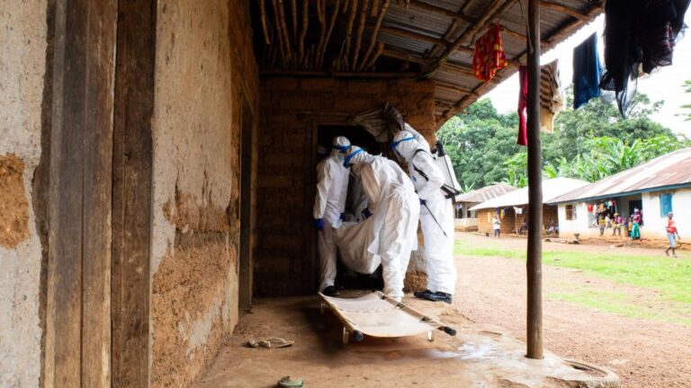 Destaque-Ebola-na-Africa-1024x576-1